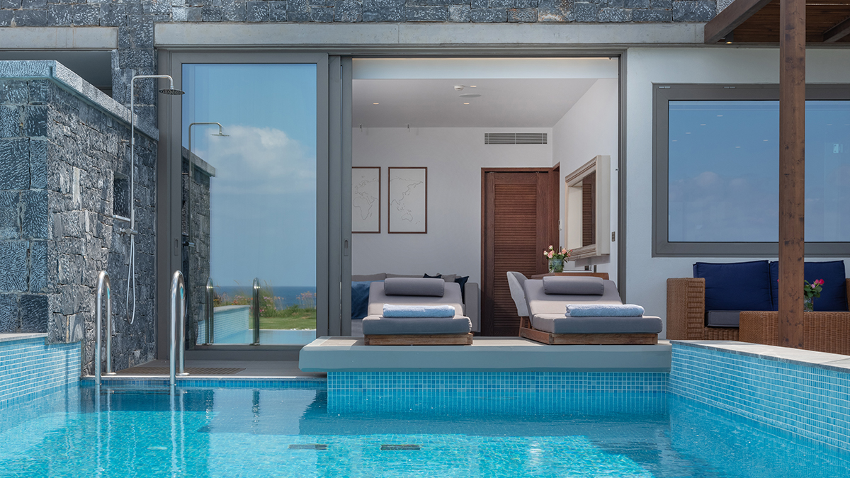 Premium Energy Suite Sea View with private heated pool, SoulSauna or gym